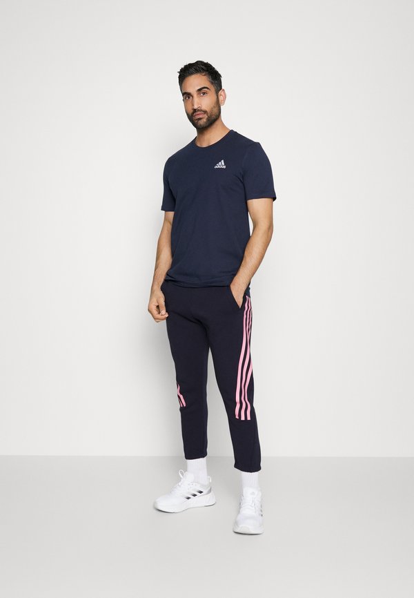 adidas Performance TRAIN ESSENTIALS Sport TShirt dark blue/white