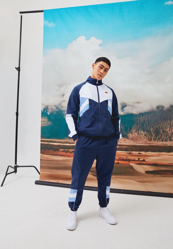 Ellesse