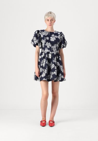 Hollister Co. Hollister Sofia Drop-Waist Bubble Skort Dress - Day dress -  bread pudding/white