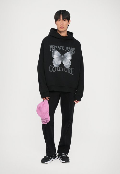 Imaginea outfitului creată de Zalando