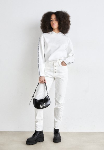 zalando nike mk2