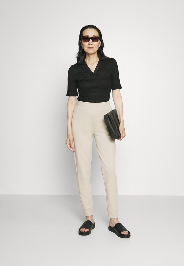 Zign LEATHER Across body bag 802 black/black Zalando.co.uk