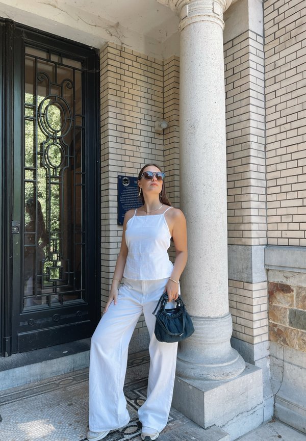 amy_bussens