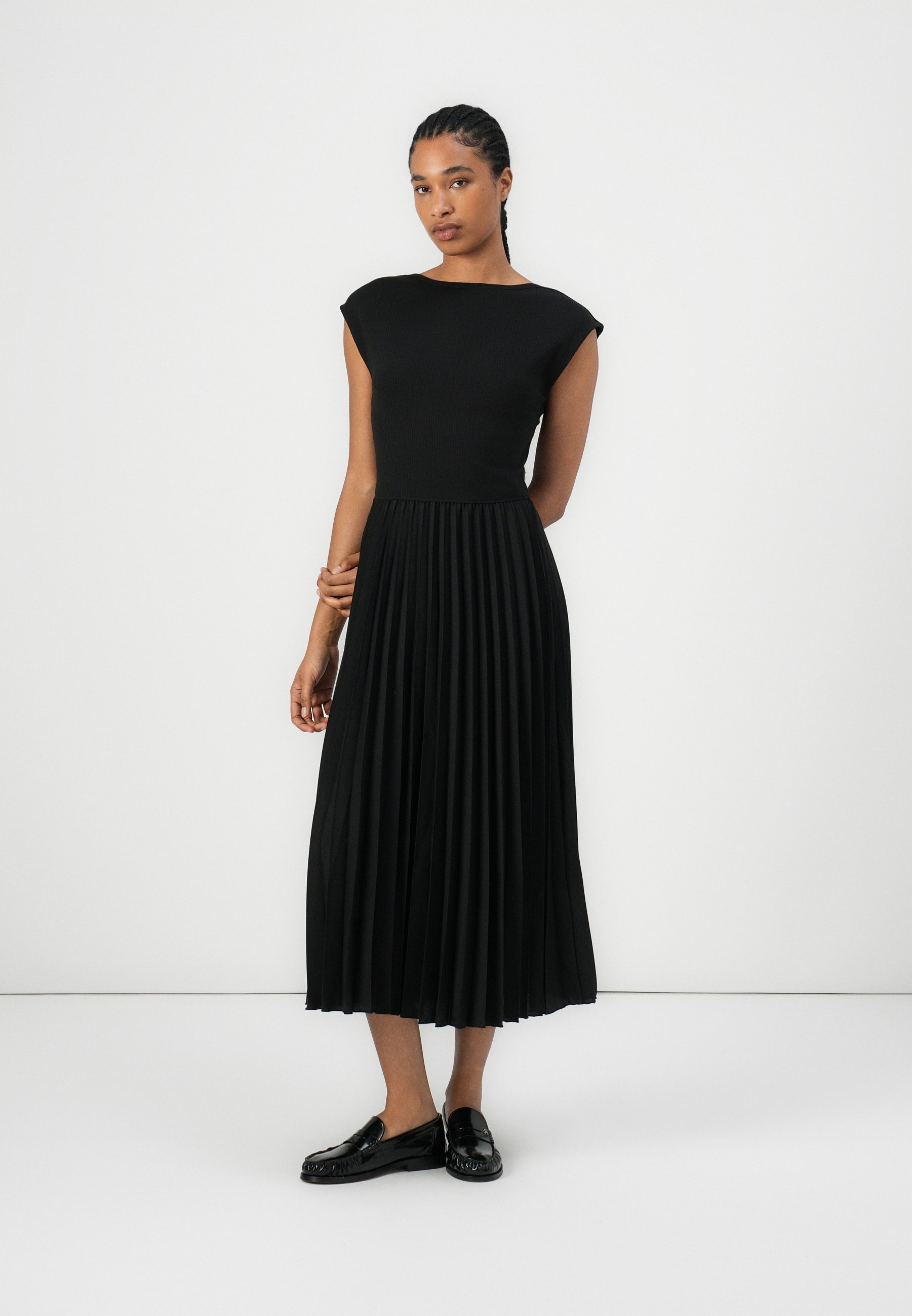 スカート PINKO 'Marvin' dress Black Pinko MARVIN ABITO JERSON - Maxi dress - nero limousine