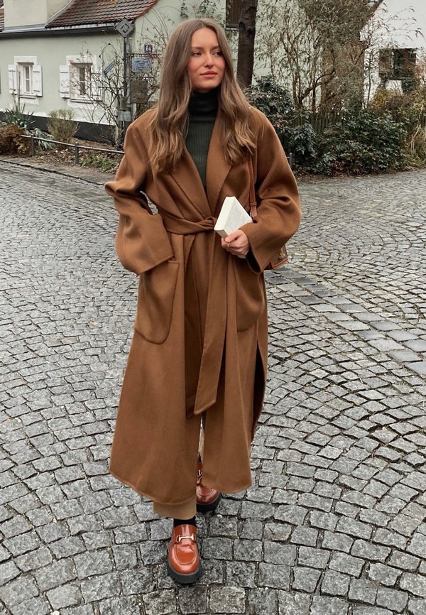 livia_auer