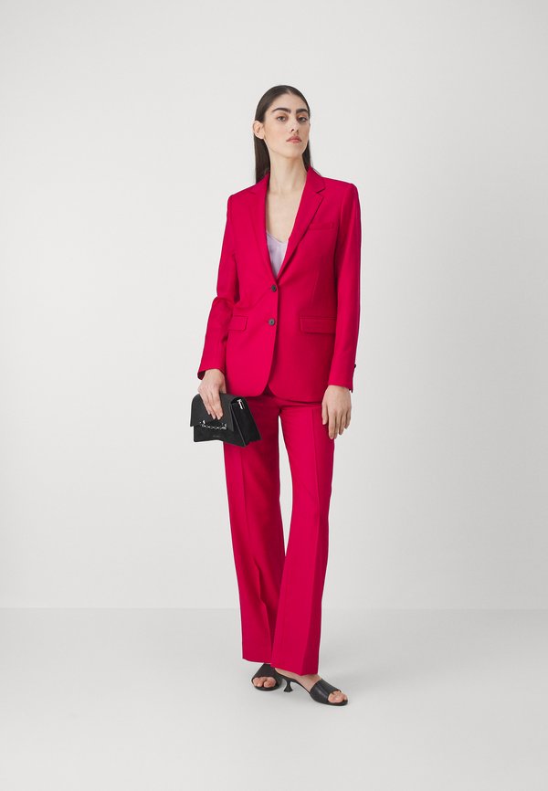 WE Fashion REGULAR FIT - Tygbyxor - red/röd - Zalando.se
