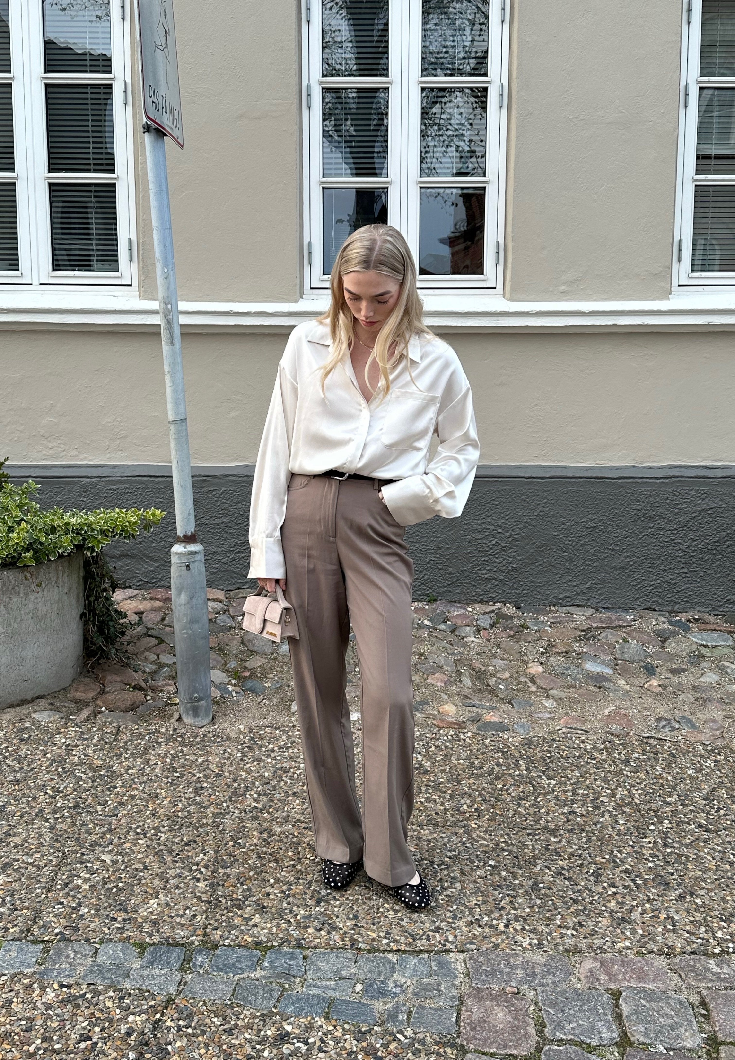 Cintura Donna In Vera Pelle ESPRIT: Fibbia Con Logo, Accessorio Moda Elegante E Senza Tempo Per Un Look Sempre Perfetto. - 2