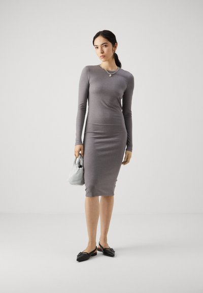 kookai long sleeve dress Kookai Black Long Sleeve Mini Dress Hayden Long Sleeve Plunge Mini Dress Black MESHKI XXL