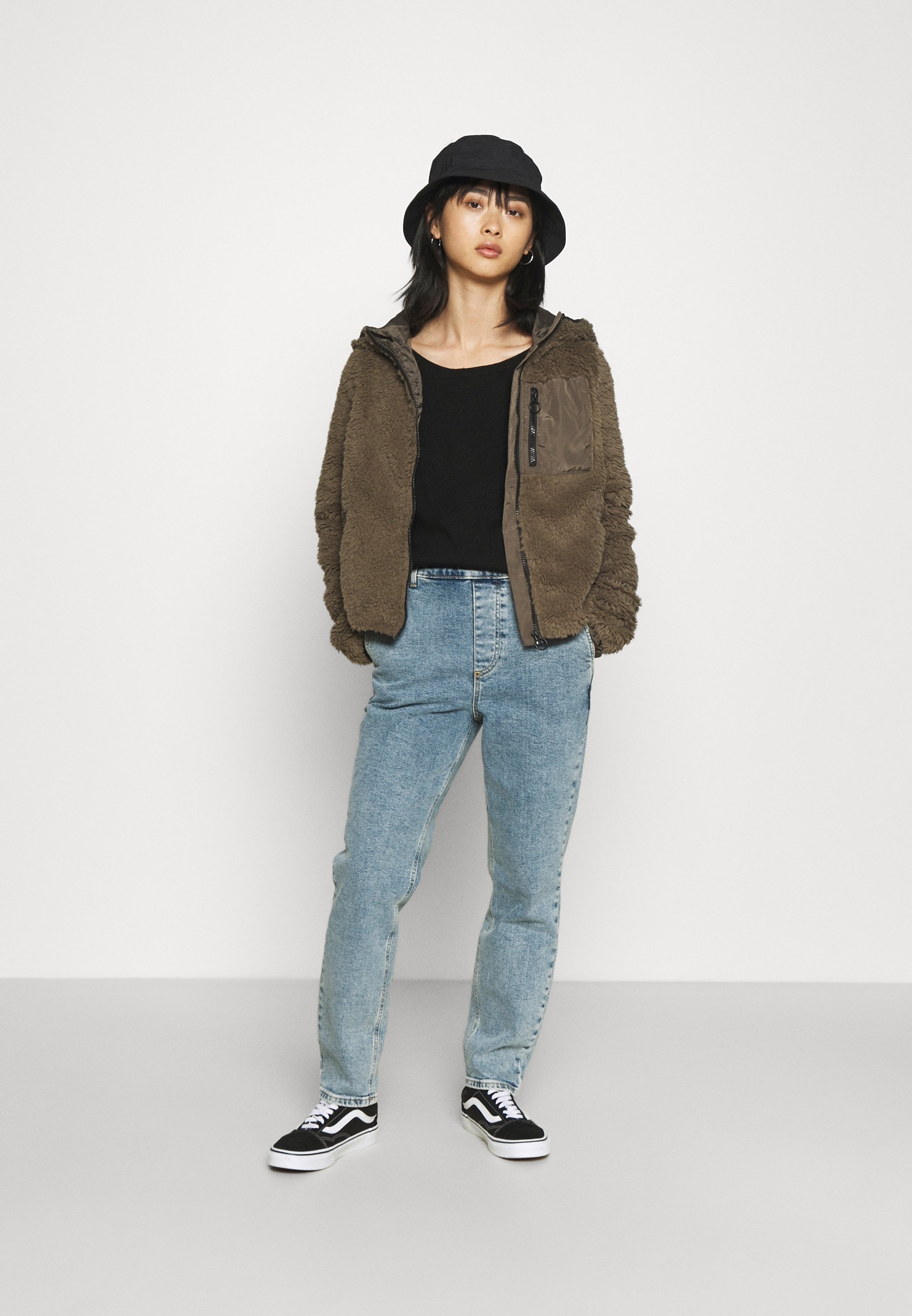Lee MOM BIB - Dungarees - rinse/blue denim - Zalando.co.uk
