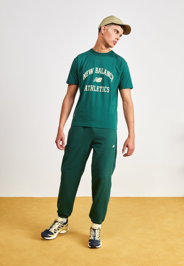 Nike Sportswear HERITAGE 86 UNISEX Cap neutral olive/metallic