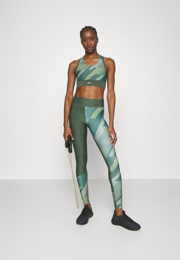 Puma TRANSPORT Neutral running shoes black Zalando.ie