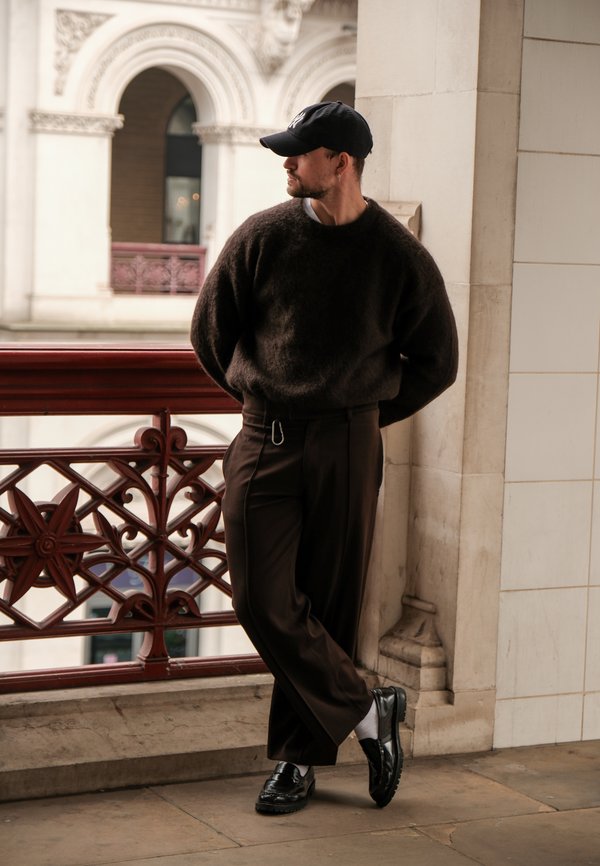 leon_vvl