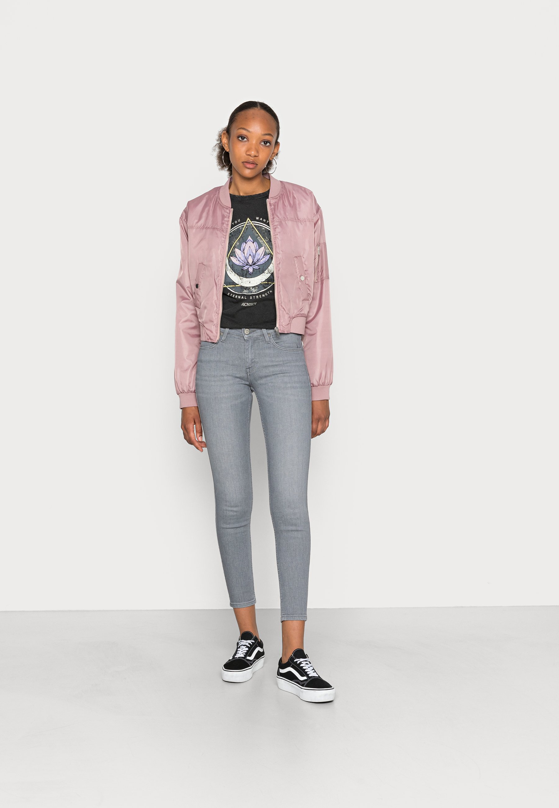 Springfield CAMISETA ACID PAZ - Camiseta estampada - black/negro -  Zalando.es