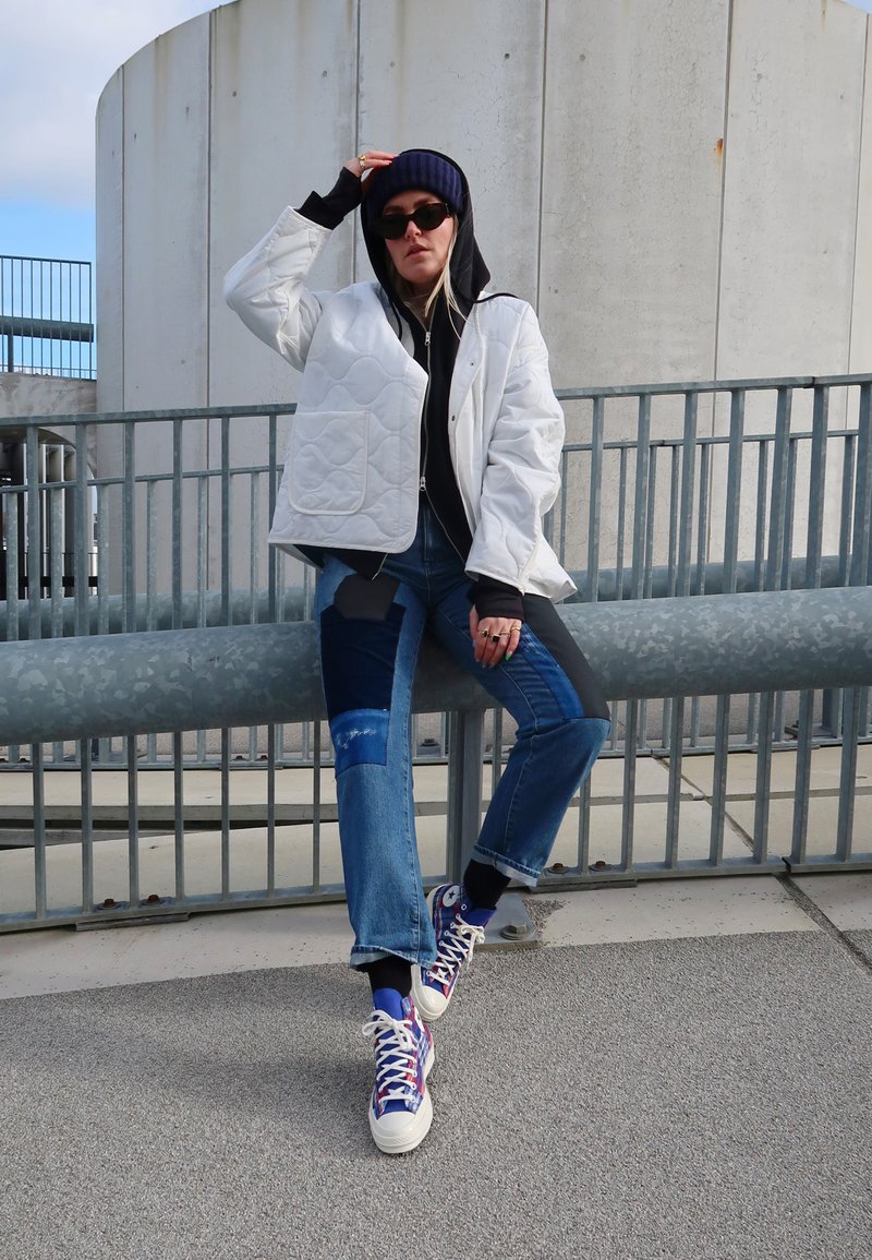 girlonkicks