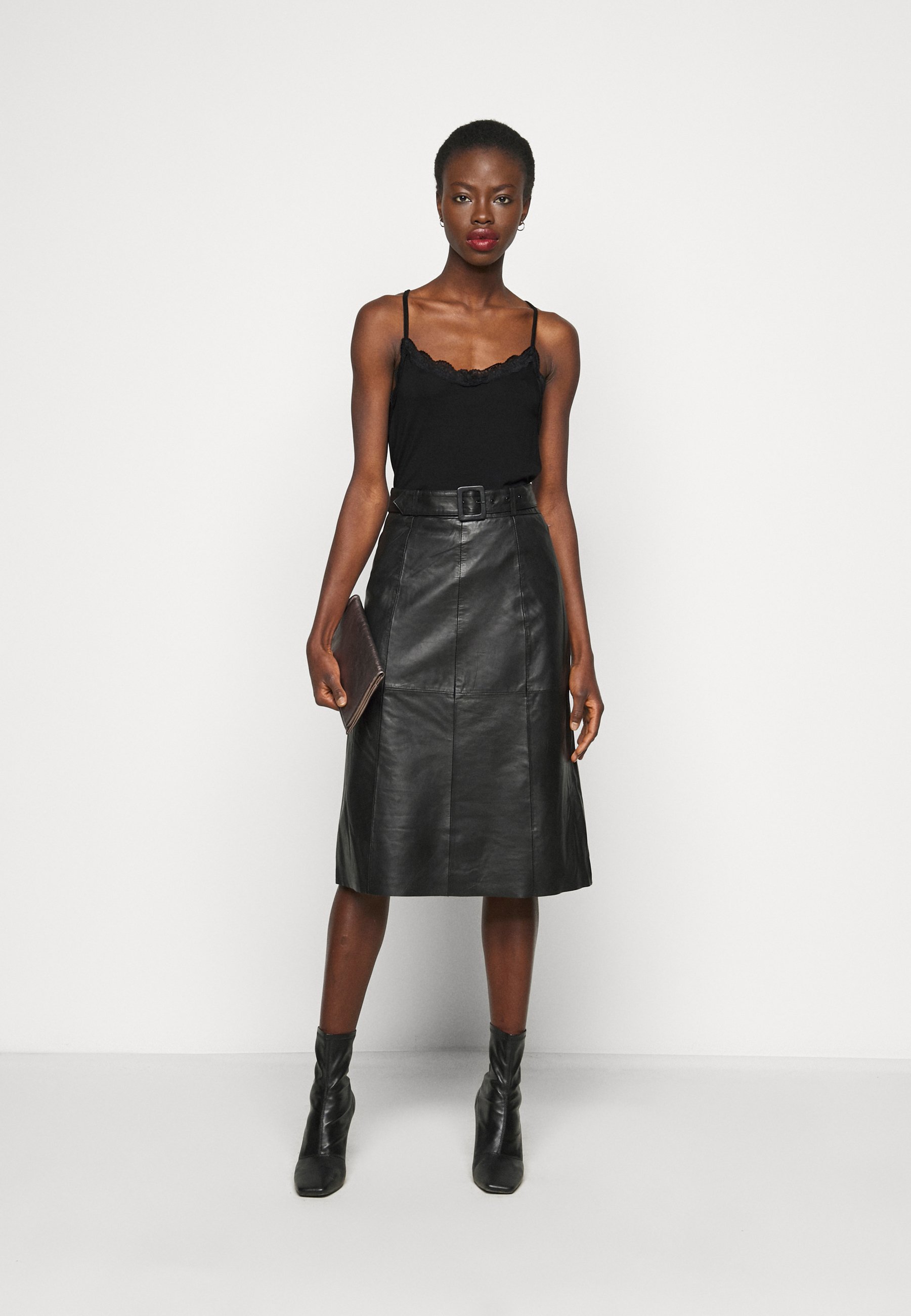 VERO MODA - Débardeur Femme Pointelle - Col Rond Sans Manches - Haut Basique Printemps/été