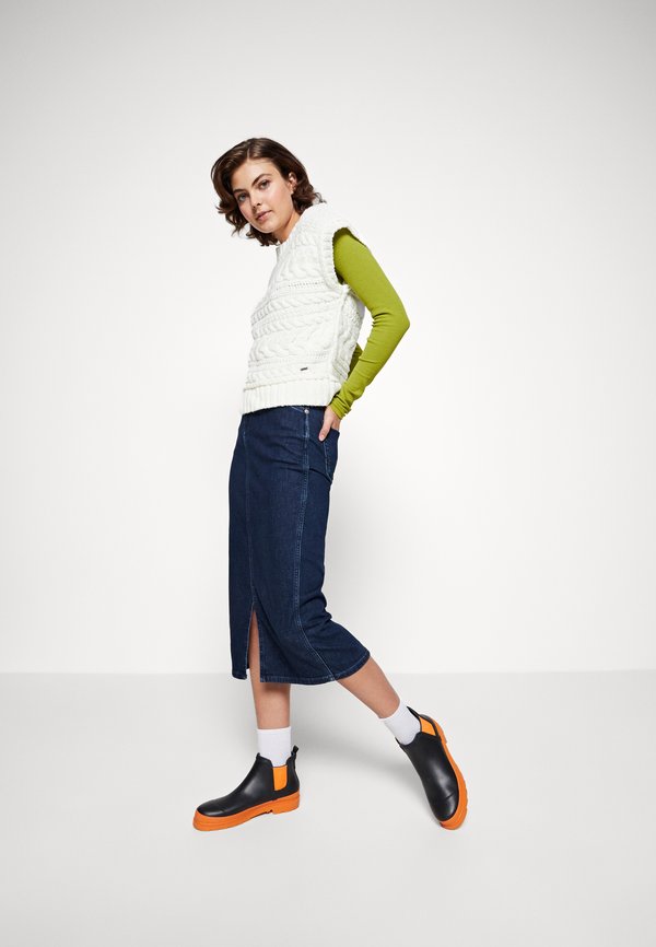 Hunter ORIGINAL WOMENS REFINED STITCH DETAIL CHELSEA BOOTS Wellies