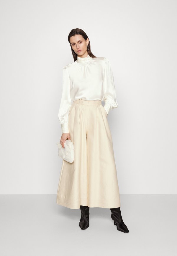 MOUNSER SOLAR PETITE HOOP EARRINGS Øreringe silvercoloured