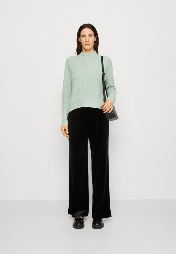 Moschino Jeans Women's Skinny Fit Jeans Black