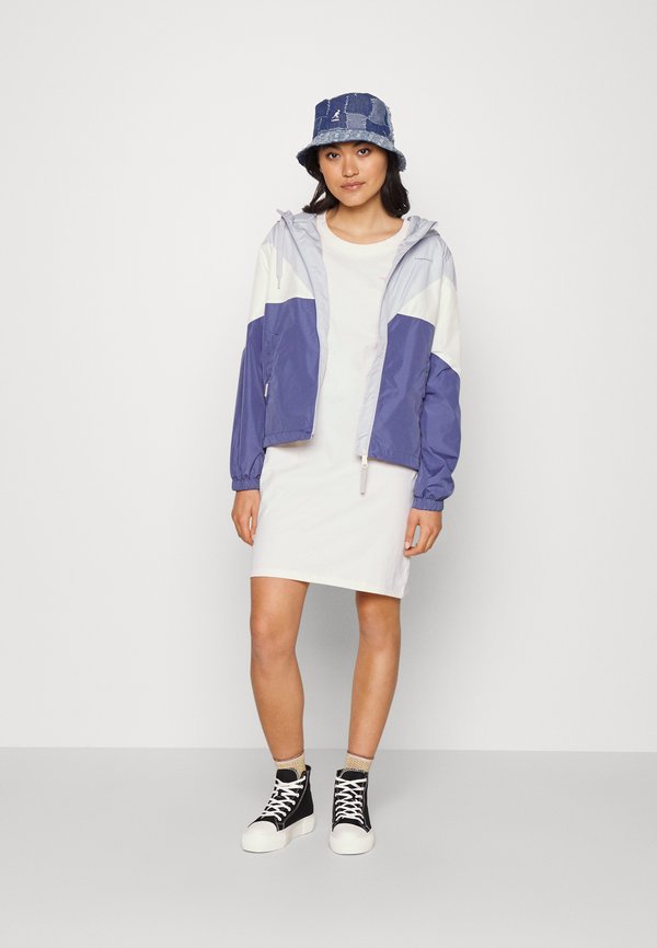 Converse CHUCK TAYLOR ALL STAR MODERN LIFT PLATFORM Vysoké tenisky