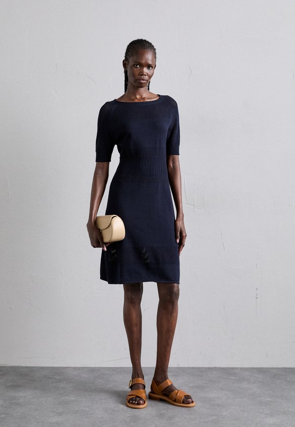 claudie pierlot sandales