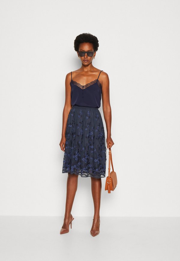 Even&Odd Across body bag cognac Zalando.co.uk