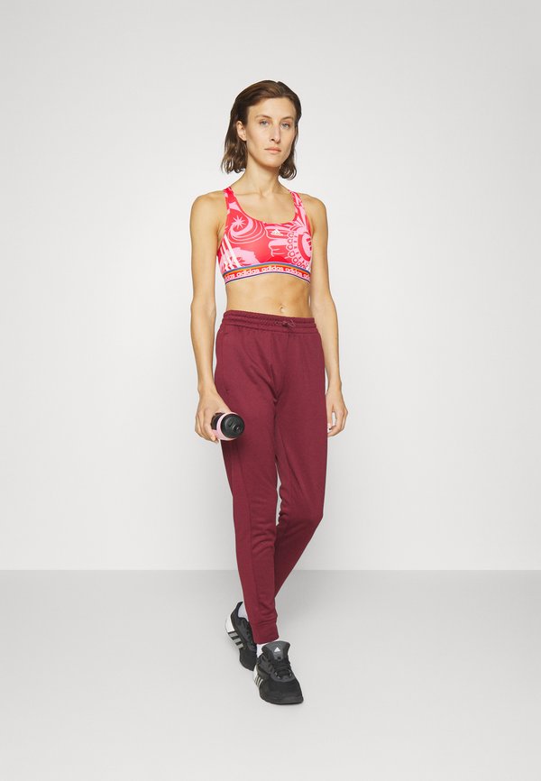 adidas Performance FARM BRA SportsBH'er med medium støtte vivid