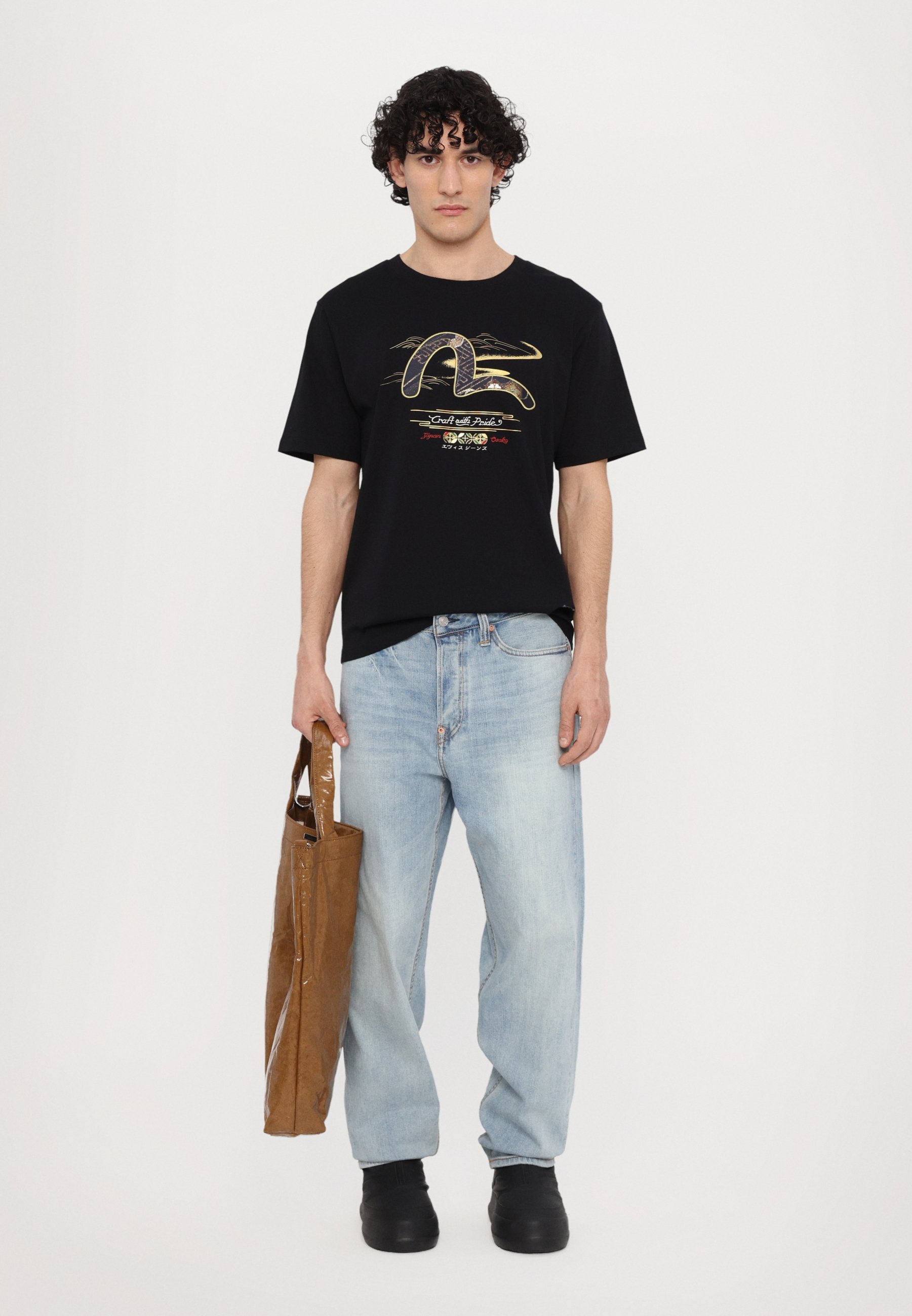 【関税込み】Vivienne Westwood ブラック Mouse Classic Tシャツ Black Mouse Classic T-shirt by Vivienne Westwood on Sale