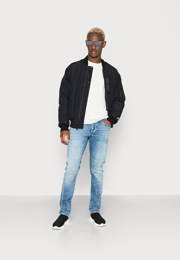 Jordan PUFFER JACKET - Veste d'hiver - black/fire red/noir - ZALANDO.BE