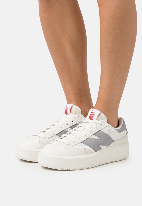 New Balance CT302 Trainers green/white/green Zalando.co.uk