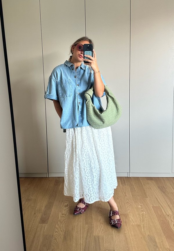 OBJECT Objfeodora Marika Camicia Donna Lunga - Colletto Alto, Scollo A V, Maniche Lunghe, Elegante E Versatile - 3