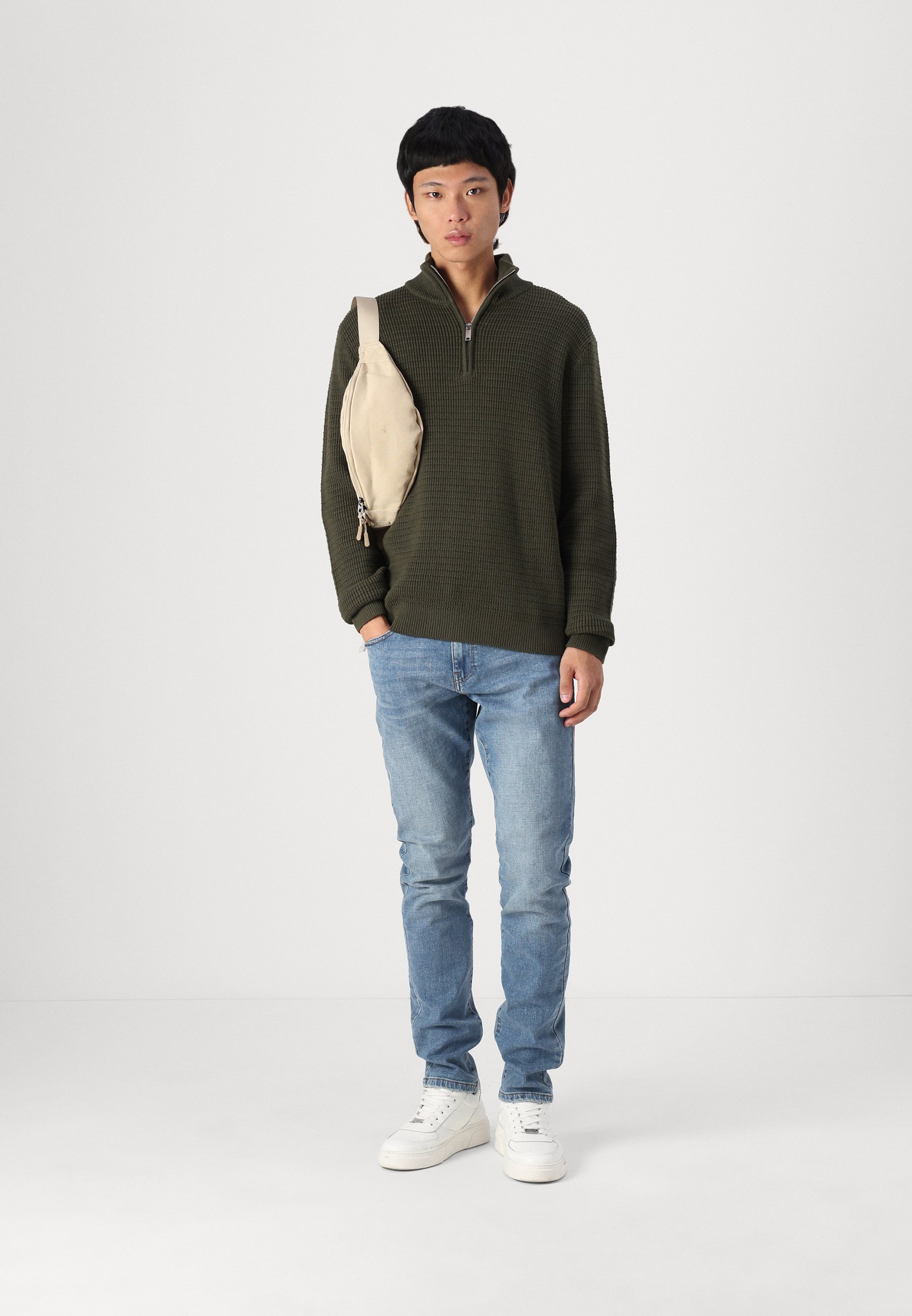 Only & Sons ONSLOOM BOX - Slim fit jeans - dark blue denim/dark
