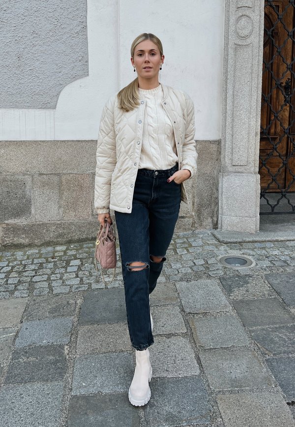 bitsandbobsbyeva