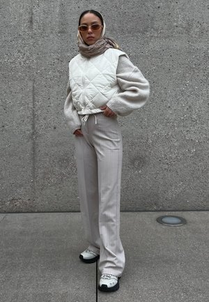 zalando womens shawls