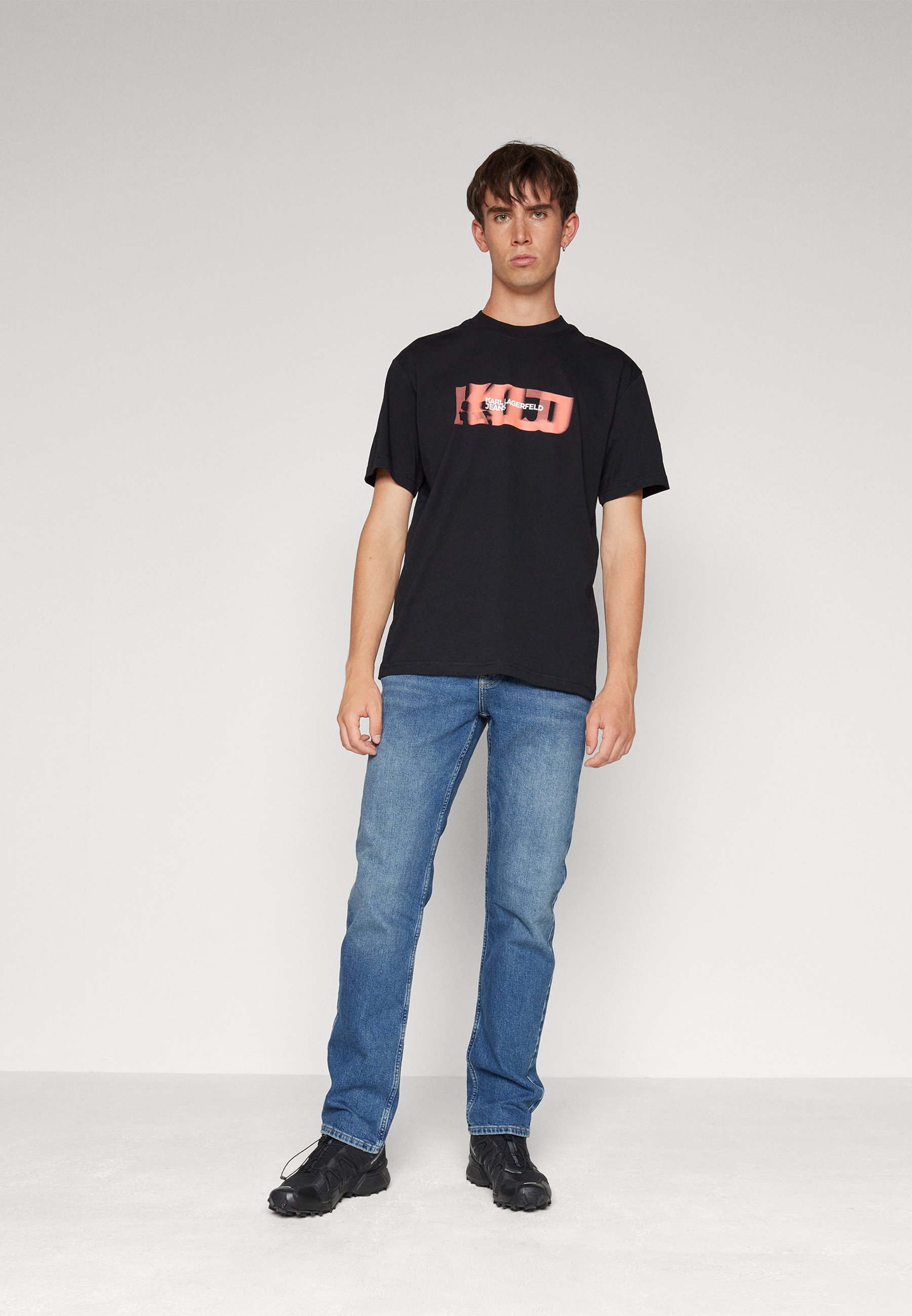 Diesel T-diegor-e14 T-Shirt Uomo, Colore Nero, 100% Cotone, Vestibilità Classica