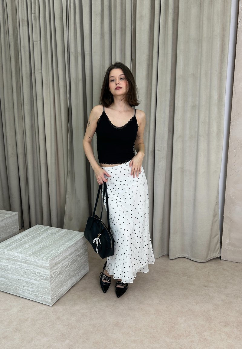 juliapartykaa