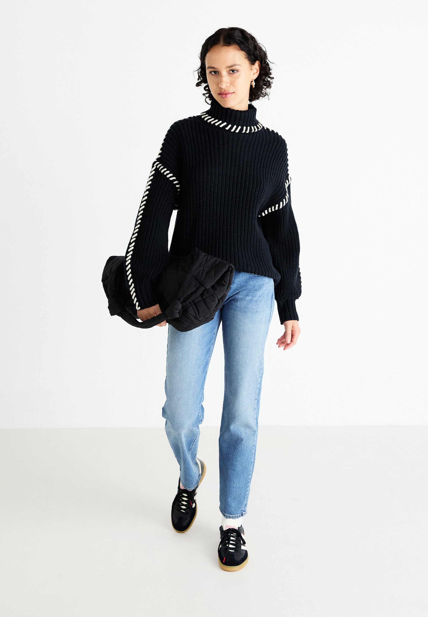 VERO MODA Vmleilani New LS-Pullover con Scollo a V
