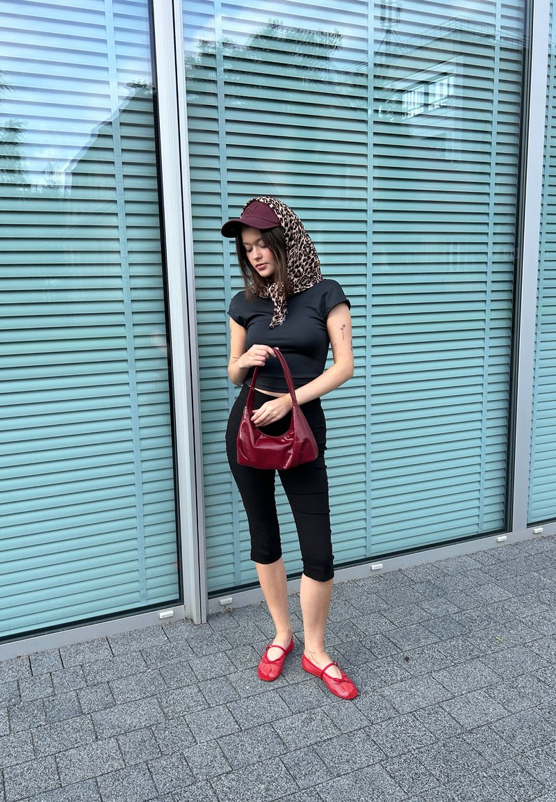 juliapartykaa