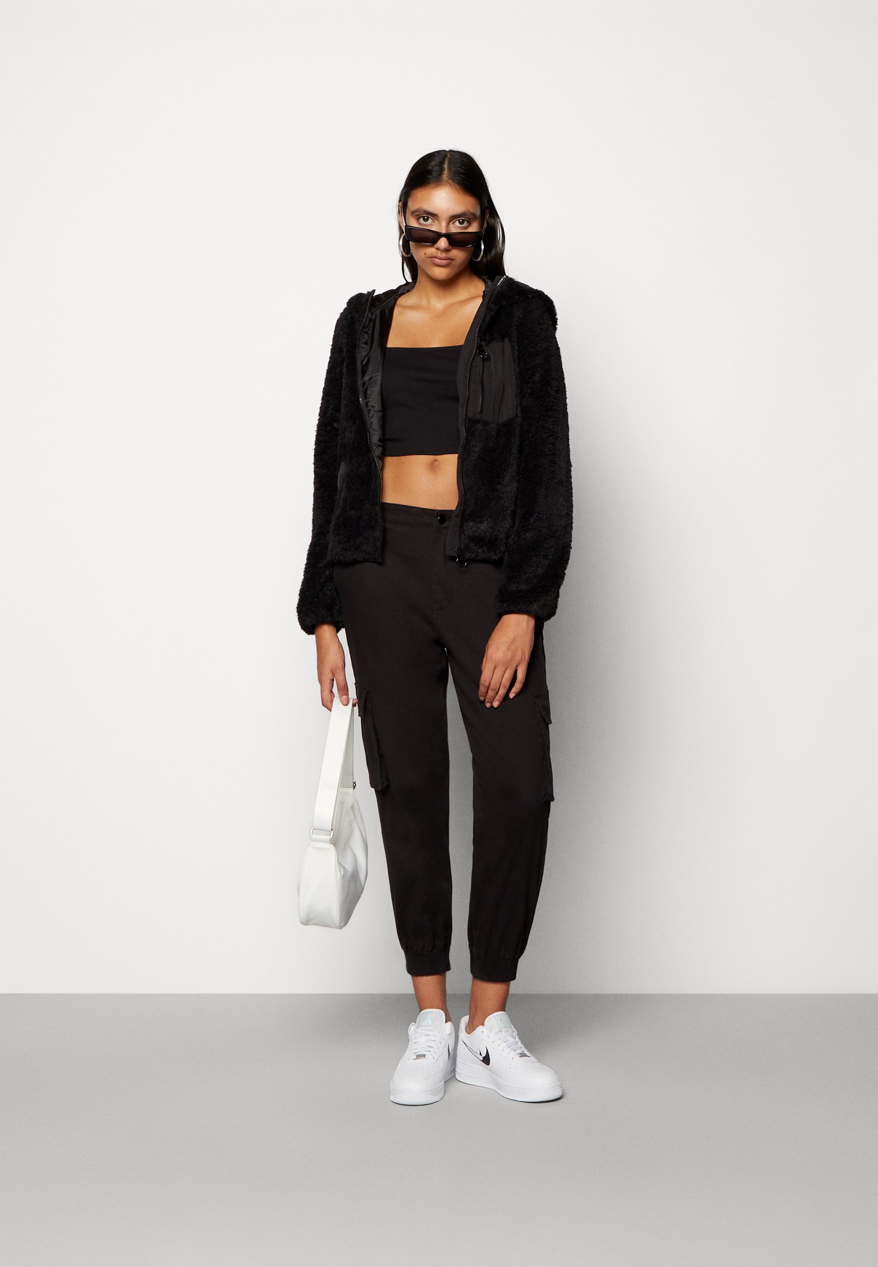 Only Dames Onlbetsy-alva Mw ANK Cargo Pant PNT broek - Vergelijk prijzen