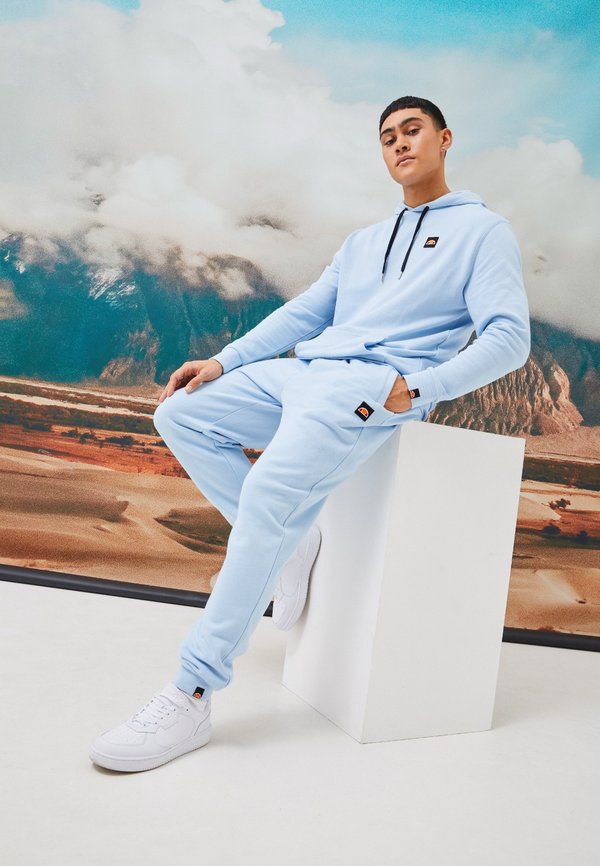 Ellesse