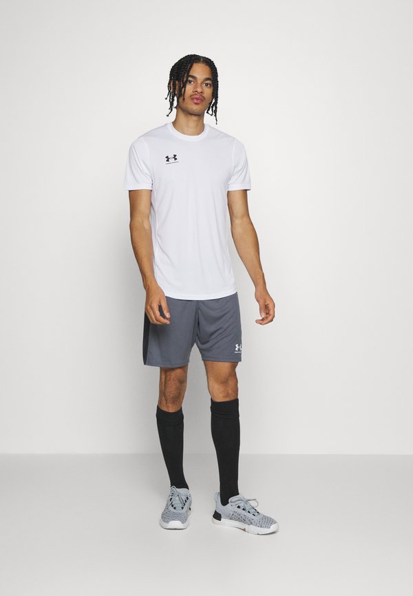 Under Armour SHORT Korte broeken black / / beta/zwart Zalando.nl