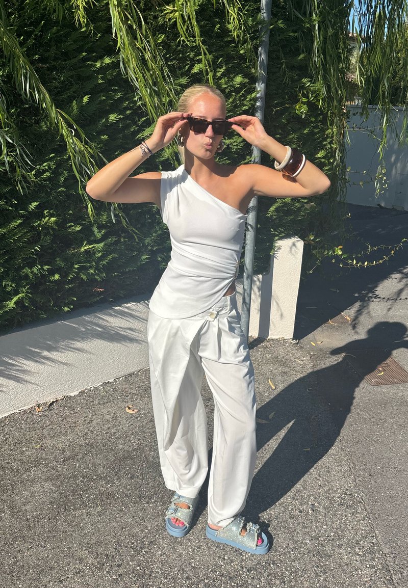 charlotteannasophie