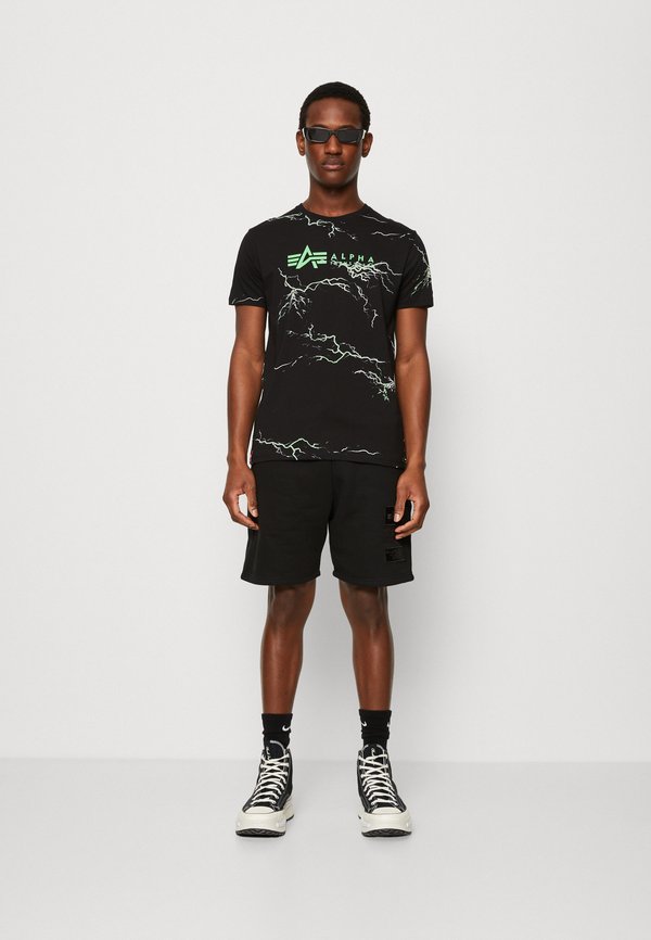 nike performance everyday cush crew