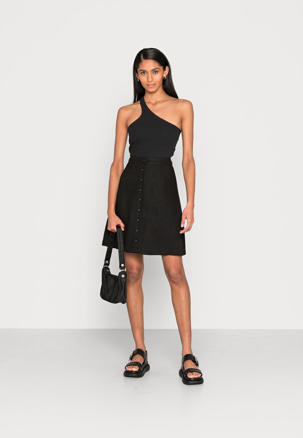 Urban Symbiotic Rounded Top, Black