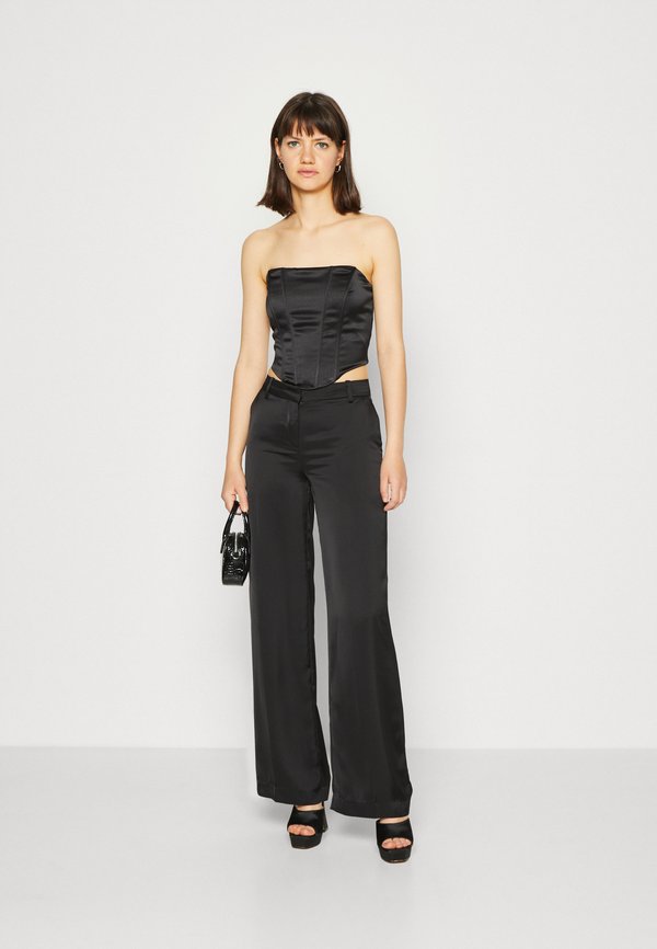 Vero Moda Vmzamira Mr Slim Straight Pant Ga Noos Broek dames, Zwart, M / 34L