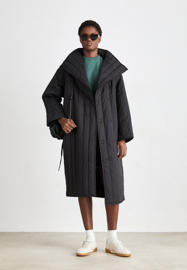 Calvin Klein VERTICAL QUILT COAT Wintermantel black/schwarz Zalando.ch