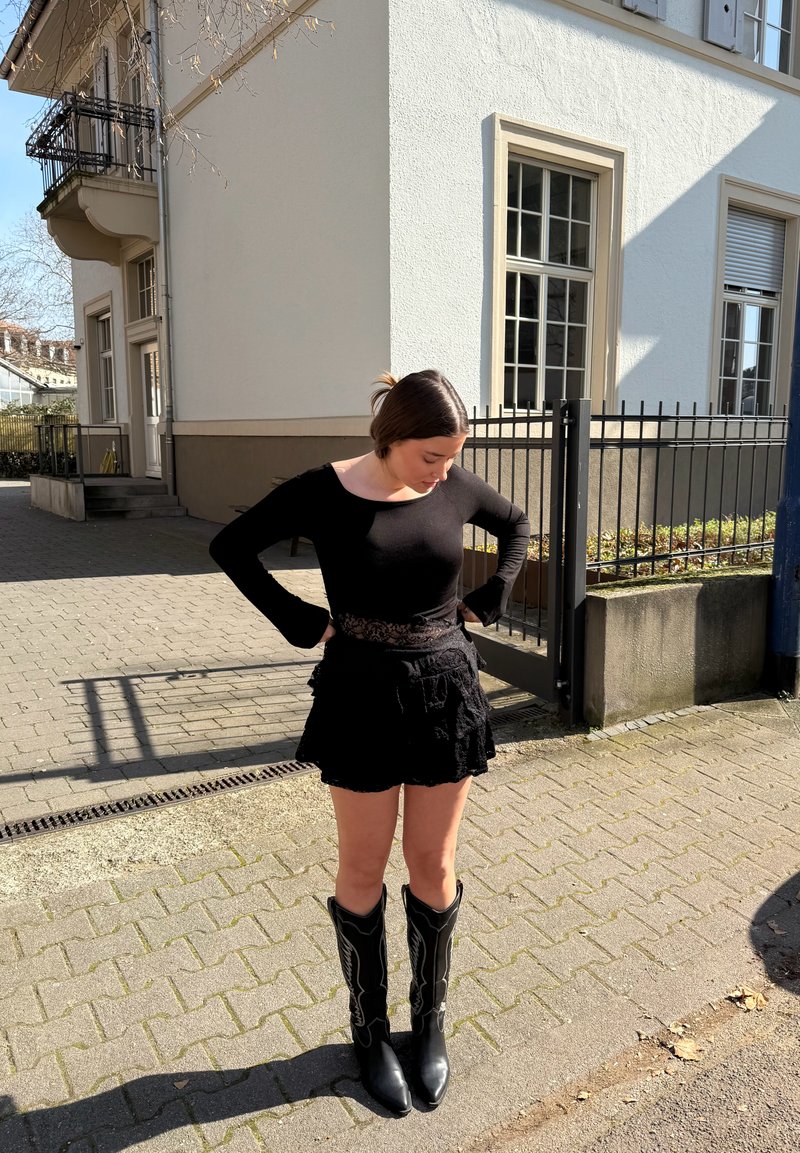 melismakrac