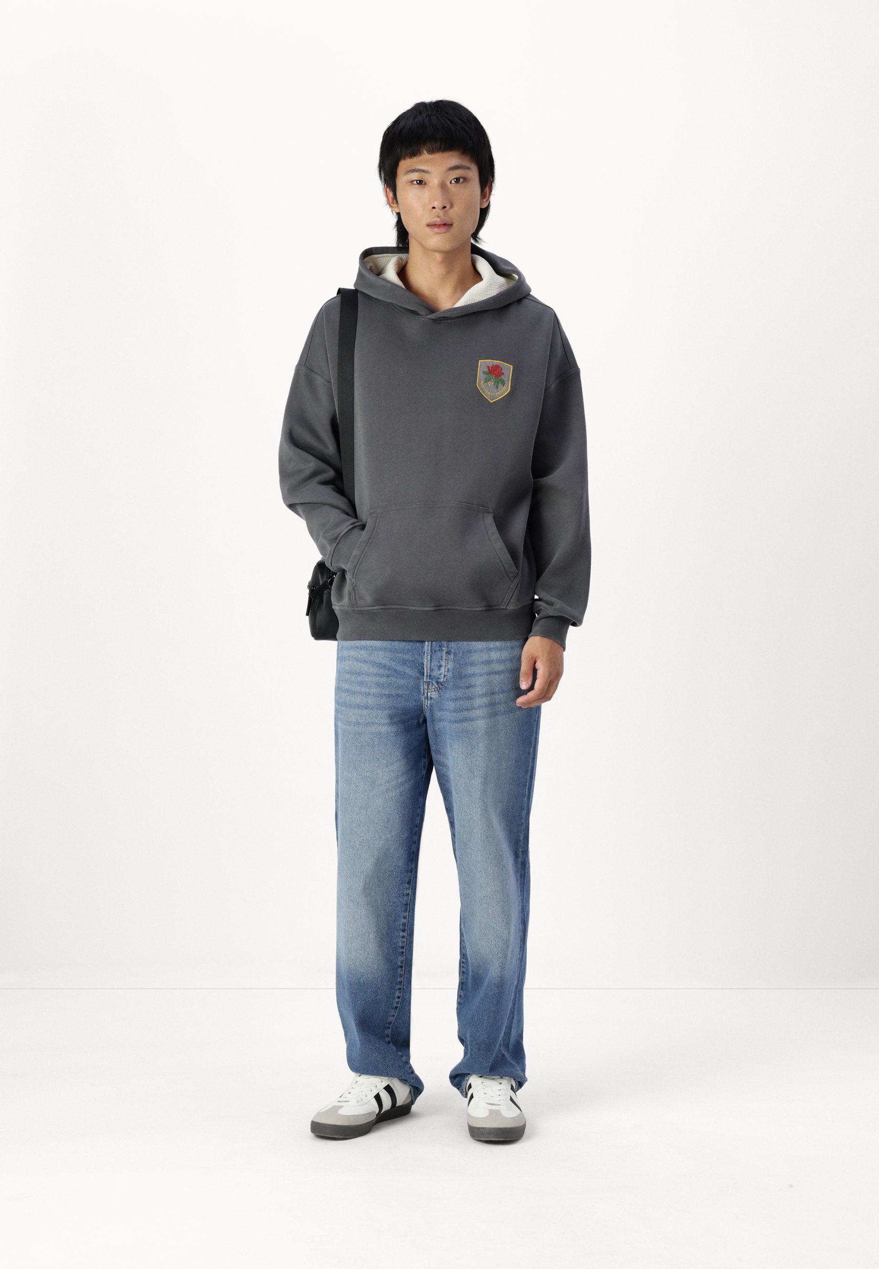 Abercrombie & Fitch MCLAREN POPOVER - Hoodie - black beauty acid