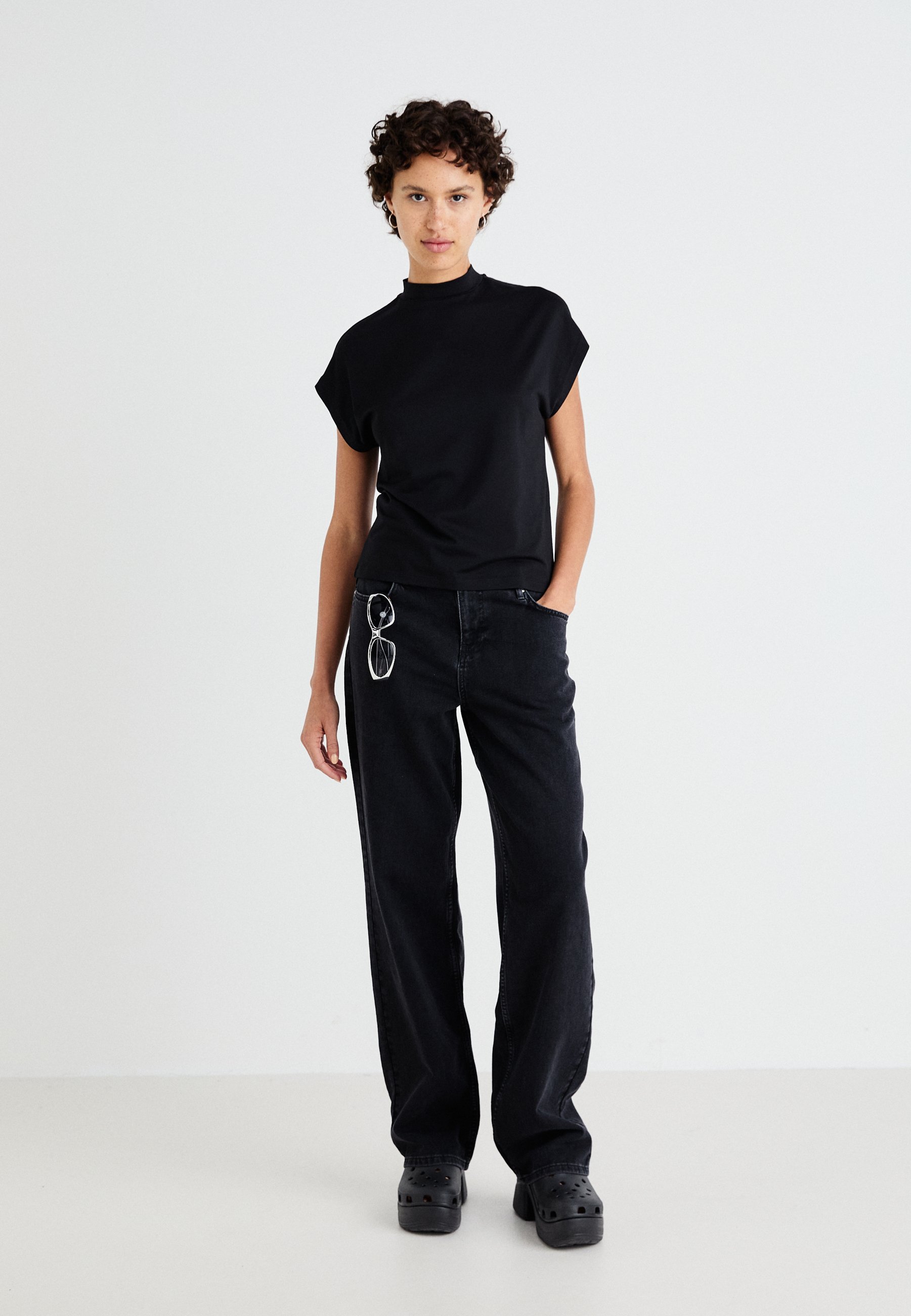 URBAN CLASSICS Muskelshirt Urban Classics Damen Ladies Space Dye Top (1-tlg), Ideal Für Den