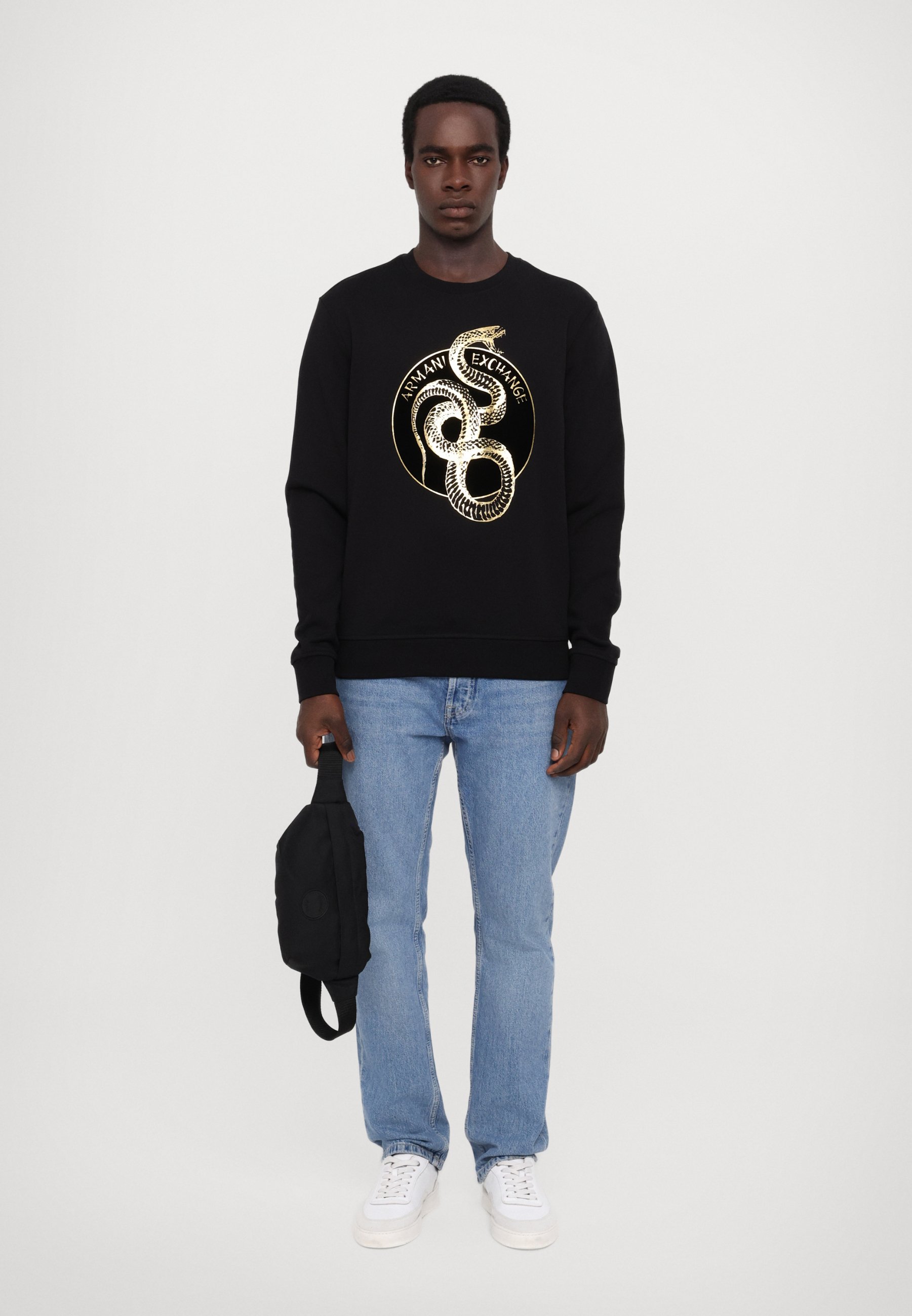 Vivienne Westwood｜ (STENCIL ORB RAGLAN SWEATSHIRT (3I01 Vivienne Westwood Stencil Orb Sweatshirt Black | Mainline