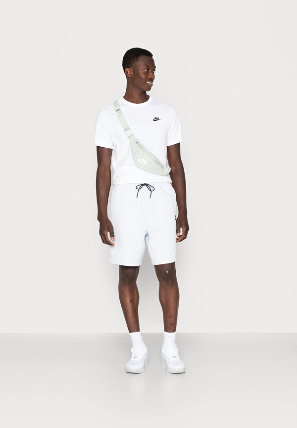 zalando nike t shirt